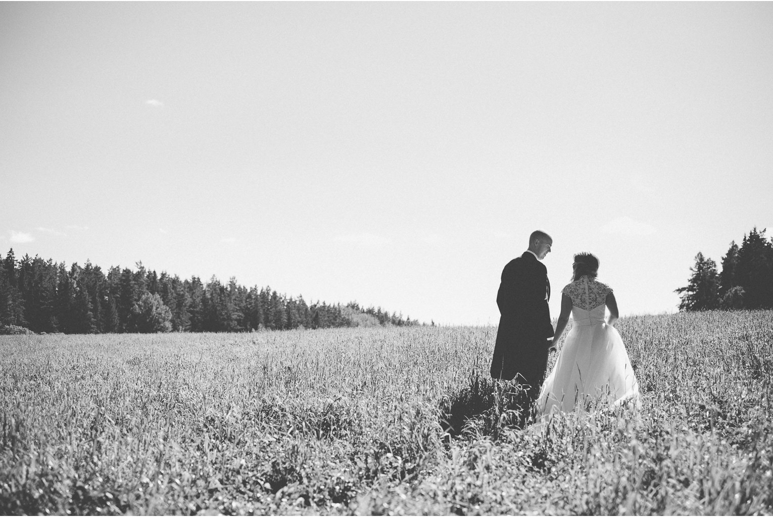 023-weddingphotographer-johan-lindqvist-in-smaland-sweden